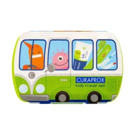 Curaprox Kids Travel Set ΠΡΑΣΙΝΟ για Παιδιά 6-12ετών με Παιδική Οδοντόβουρτσα 1τμχ, Παιδική Οδοντόκρεμα 10ml, Μεσοδόντια Βουρτσάκια (0.6mm & 0.7mm) 2τμχ & Δώρο Θήκη Μεταφοράς